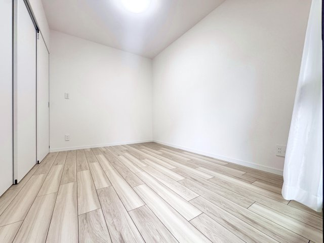 シャン・ド・ヴィラージュの洋室