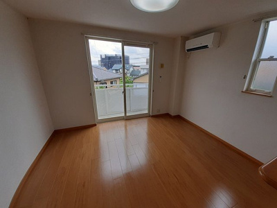 【居間・リビング】 | セレーノ・Ｓ | 使いやすい居間です