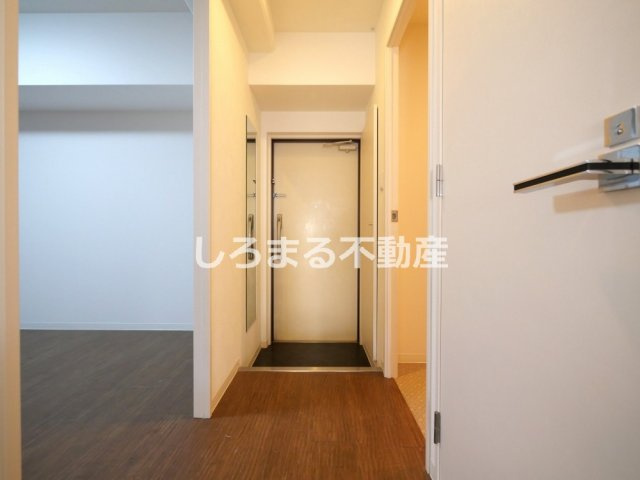 レジディア堺筋本町の玄関
