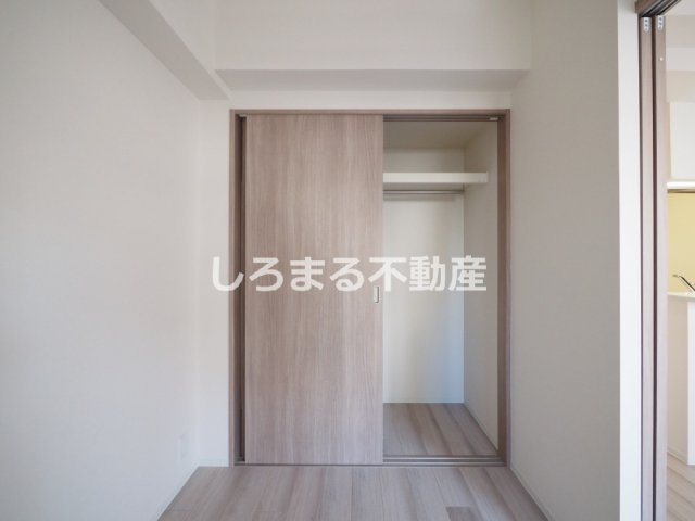 コンフォリア・リヴ北浜高麗橋の収納