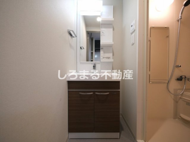 ミラージュパレスＬｏｔｕｓ　Ｌｉｆｅの独立洗面台