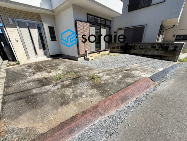 所沢市荒幡1期1棟　中古戸建の駐車場