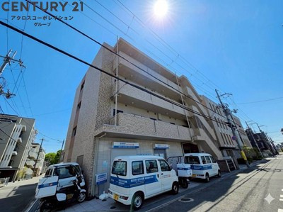 エレベーター・オートロック付きで安心です♪