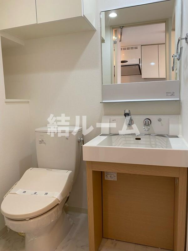 豊島区巣鴨１丁目の賃貸マンションのトイレ