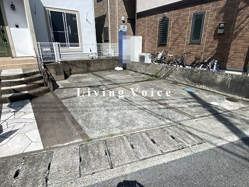 【駐車場】 | 【仲介手数料０円】小田原市清水新田　中古一戸建て | 小田原市清水新田　中古一戸建て