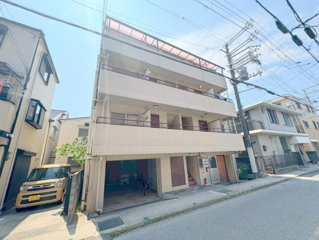 宝塚ハーモニーハイツの外観|落ち着いた雰囲気の外観です