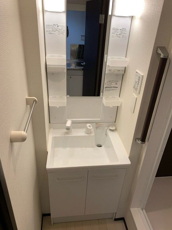 デュナミスの独立洗面台|別部屋参考写真となります