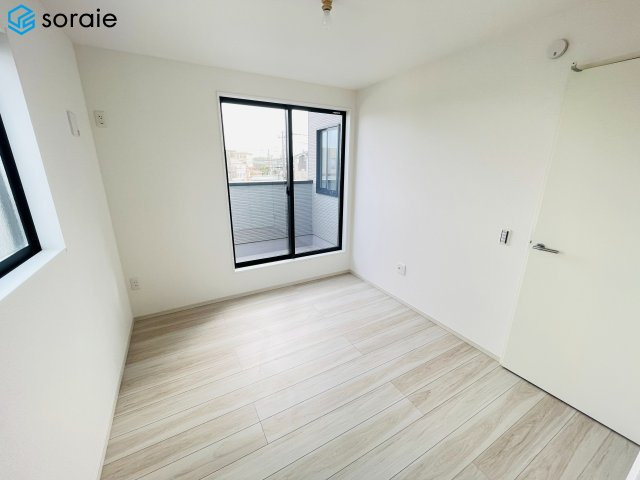 所沢市南住吉１期全２棟　新築戸建て　リガーレの洋室|4/13撮影