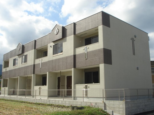 Ｇｒａｎｄ　ｐｕｒｅ（グランドピュア）の外観|外観写真（昼）