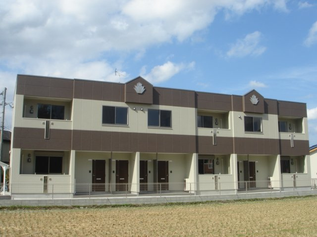 Ｇｒａｎｄ　ｐｕｒｅ（グランドピュア）の外観|外観写真（昼）