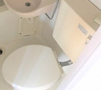 東村山市本町１丁目の賃貸マンションのトイレ