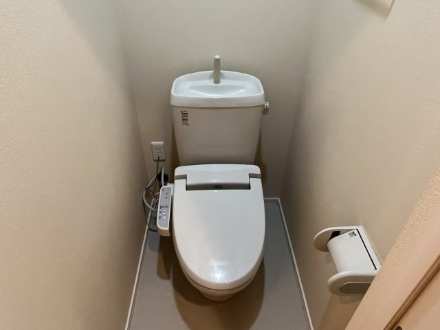 サンブライト若宮のトイレ|同建物別室参考写真