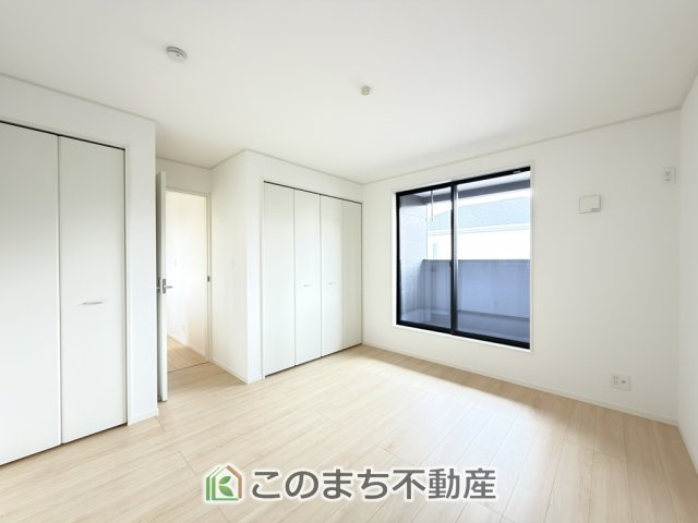 CRADLEGARDEN宇都宮市野沢町第6の洋室|南向きで陽当たりの良い洋室♪風通しもよく快適です☆