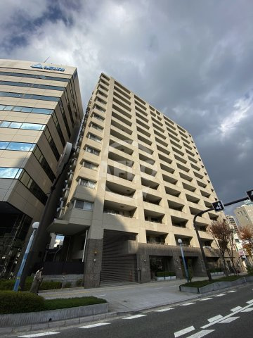 リーガル福島駅前