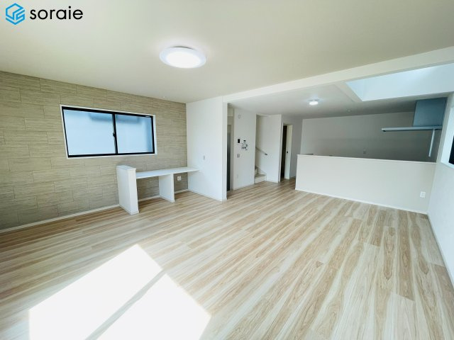 所沢市南住吉１期　全２棟　新築戸建て　リガーレの居間・リビング|4/13撮影