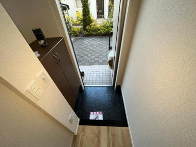 【玄関】 | くるり | 玄関