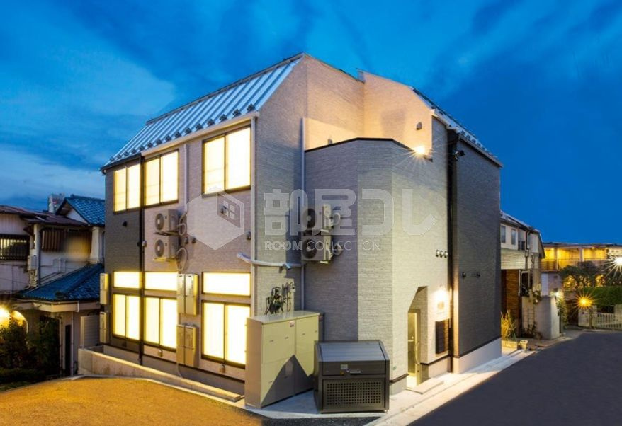 フィリップ東中野