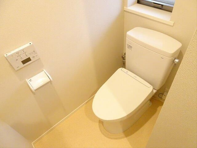 グレイシャス南台のトイレ|シンプルで使いやすいトイレです