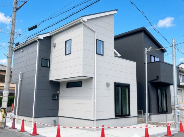 神戸市西区伊川谷町潤和　第25-1期　新築一戸建ての外観|安心の10年保証！外観を美しく保ち、雨水で汚れを落とします！気になることがありましたら、お気軽にお問い合わせください！