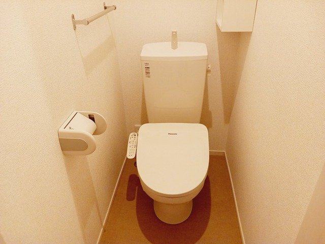 カーサドルチェⅢのトイレ|シンプルで使いやすいトイレです