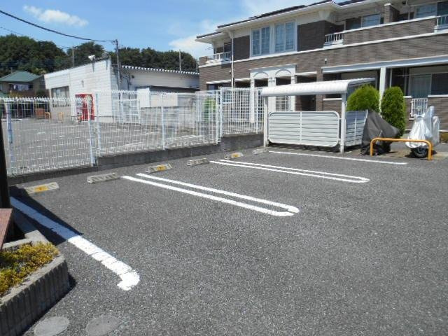 アドラブール　Ｂの駐車場|駐車場があるので、車を買う予定の方も安心です