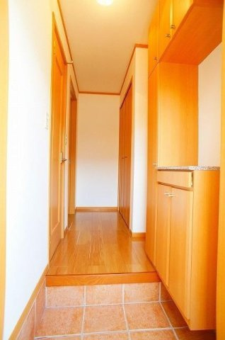 ＨＯＮＥＳＴＹ・ＹＯＵⅡの玄関|ゆったりとした玄関です