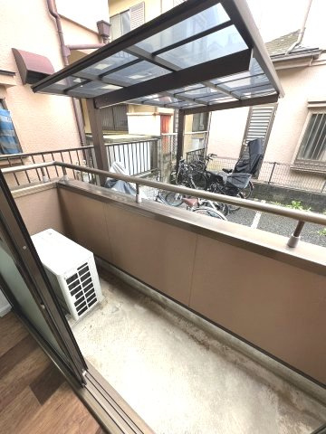 サンセールロジュマンのバルコニー|バルコニーからの眺めを楽しみながら食事をしませんか