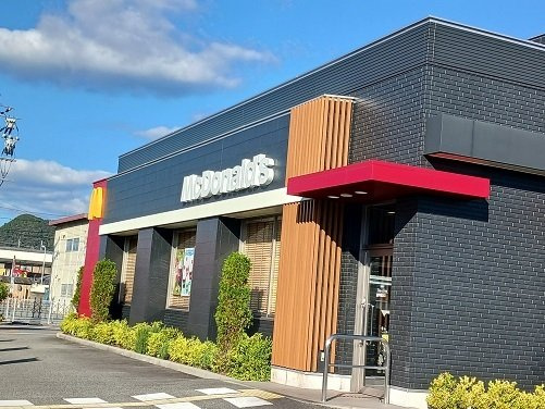 ヴェルサン・アベニュⅡの周辺|マクドナルド西脇店まで1400m