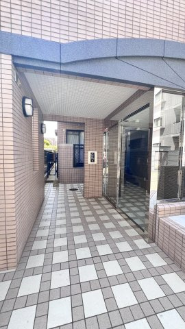 オークピア南庄のエントランス