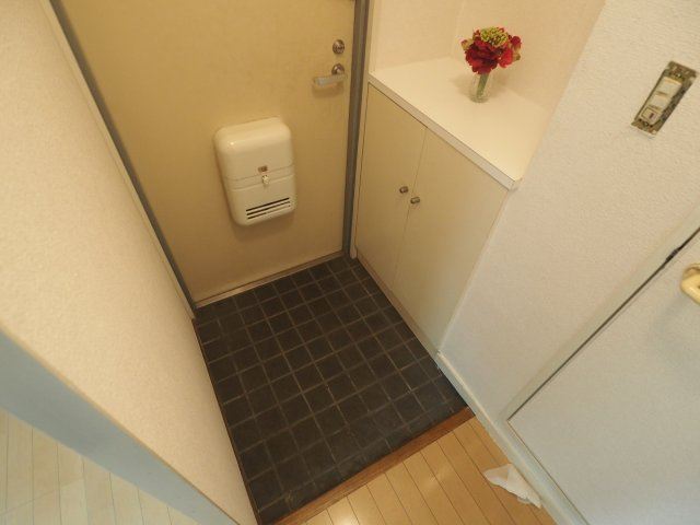チェリーコートの玄関