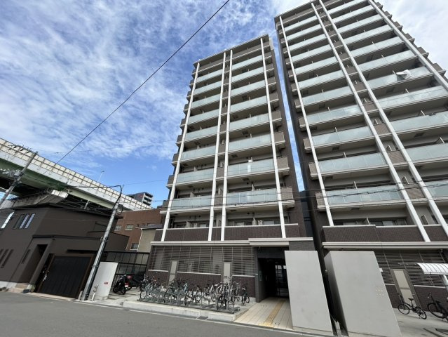 S-FORT難波西の外観