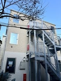 アイテラスの外観