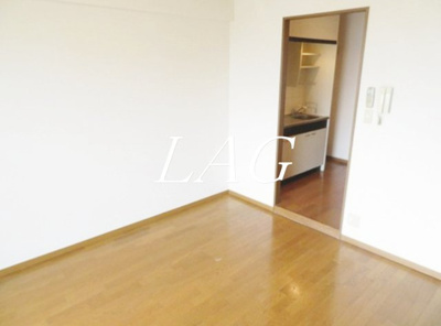 【居間・リビング】 | モノリス・ワン | 洋室のお部屋です。