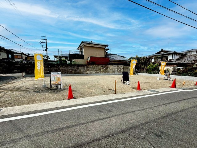 上桂西居町１期２号地の前面道路含む現地写真|【２区画の分譲地♪】