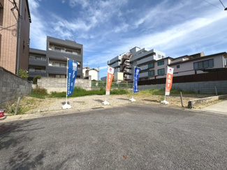 【外観】 | 西京区下津林大般若町　建築条件付 | 川岡東小学校まで徒歩約6分、お子様の通学も安心立地