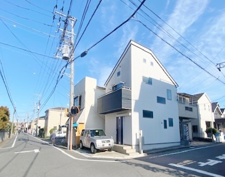 練馬区田柄5丁目の外観|2019年(平成31年)築戸建
室内は丁寧にご利用されています
お気軽にお問い合わせください♪