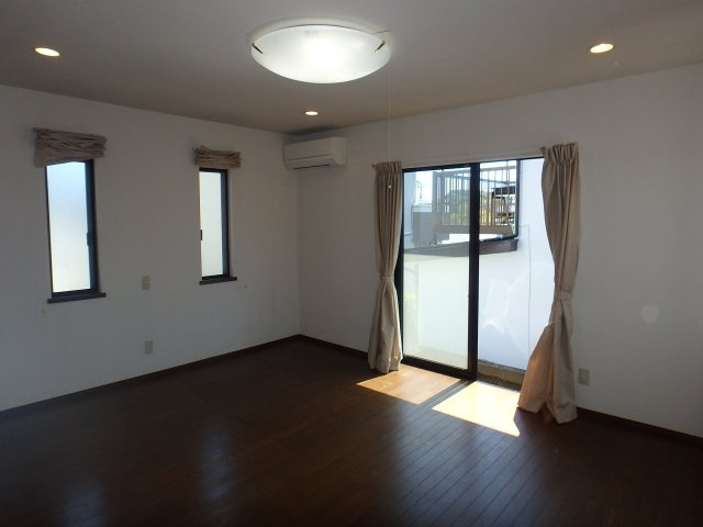 S1777H　６丁目（鍋田）中古住宅の洋室