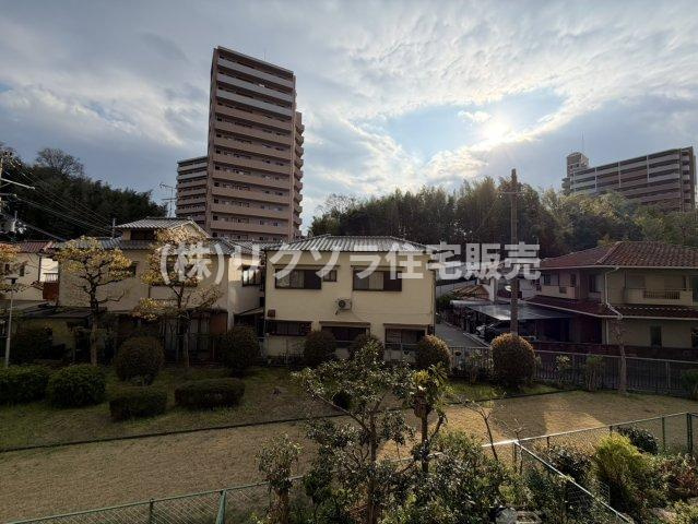 寝屋川コーポラスの展望|■物件内覧・資金計画相談・住宅ローン相談、リフォーム相談、お問合せ受付中■
※当日・翌日のご内覧、ご相談はお電話でのお問合せがスムーズです！