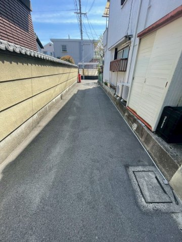 守口市八雲北町1丁目の前面道路含む現地写真