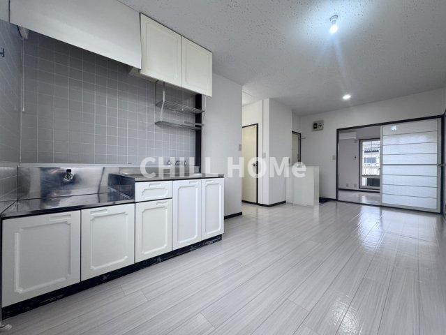 ハイツウィンディアAの居間・リビング|当社、チルホームのHPもご覧ください(^^)/物件情報多数♪