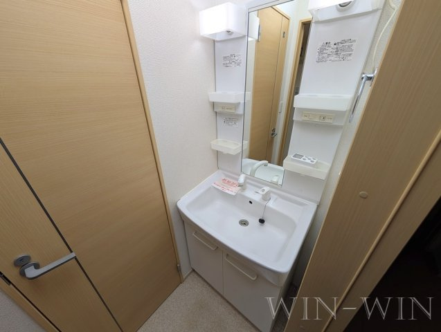 フィオーレ・2011 Aの独立洗面台