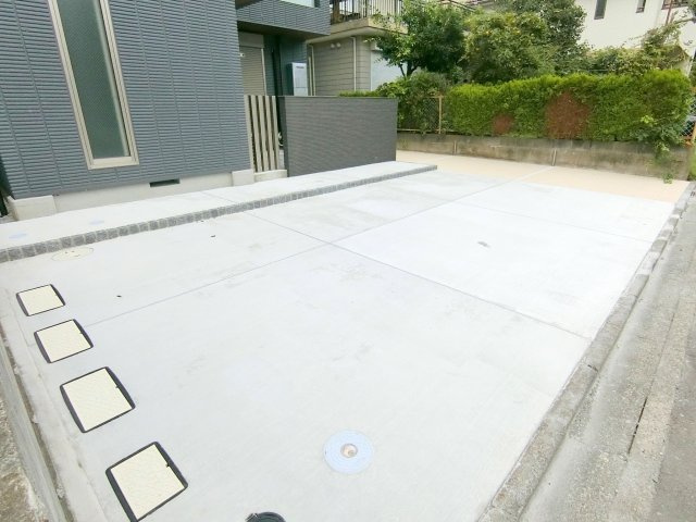 Ａｇｕａ　Ｖｅｒｄｅ　高倉町の駐車場