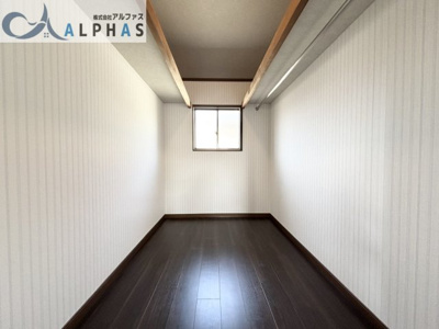【収納】 | 神戸市西区宮下二丁目　一戸建て | ■季節物の衣類もスッキリ収納できるウォークインクローゼットがあります♪