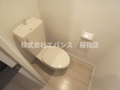 【トイレ】 | テリアズ港町 | 落ち着いた色調のトイレです