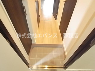 【玄関】 | テリアズ港町 | 明るい玄関です