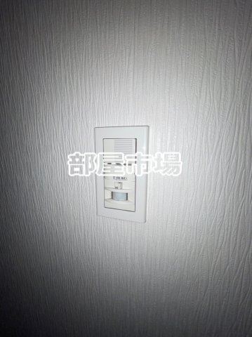 グランスタイル浅草の設備|人感センサー付き証明