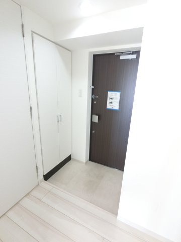 エレンシアＫ小岩の玄関