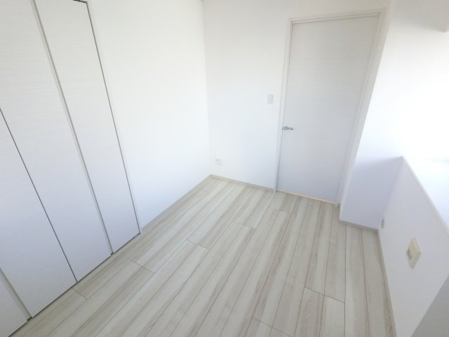 エレンシアＫ小岩の洋室