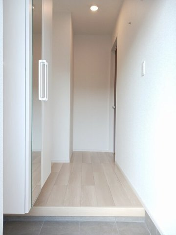 メルヴェーユ　Ⅴの玄関