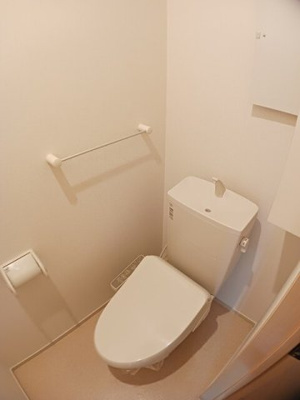 【トイレ】 | ヴィラ・モンセラート